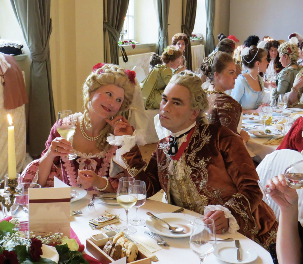 Niels und Regina beim Mittsommernachtsball